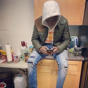 Meet your Posher, Ahmed